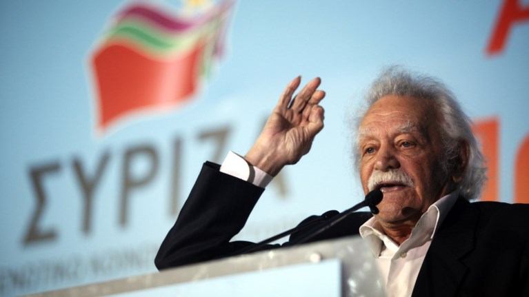 o-manwlis-glezos-psifise-idi-dimitri-abramopoulo