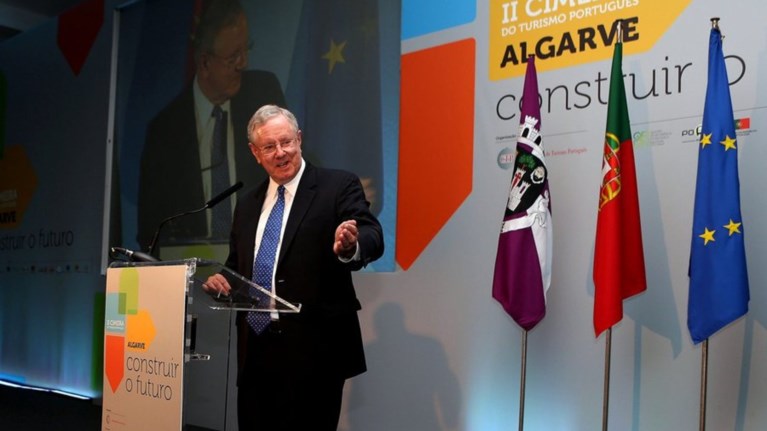 epistoli-tou-forbes-se-tsipra-kai-baroufaki-gia-tin-elliniki-oikonomia