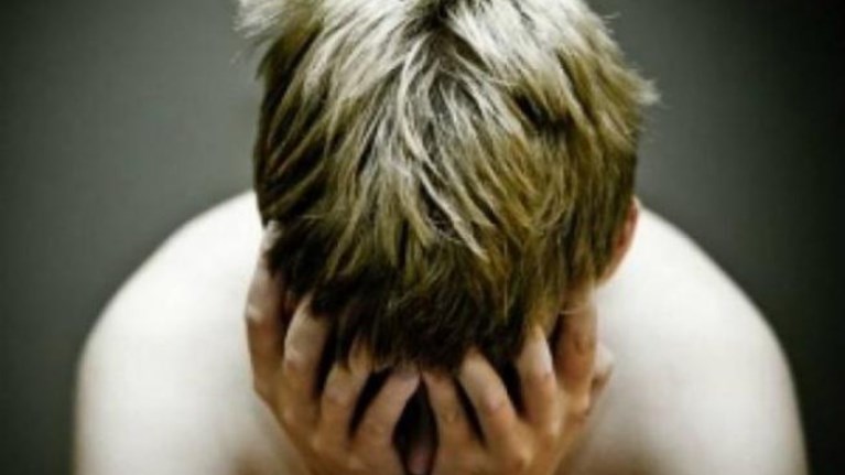 sok-anilikoi-kakopoiousan-kai-binteoskopousan-12xrono