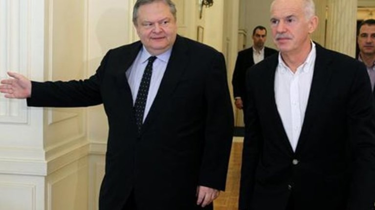 farmakero-sxolio-tou-pasok-gia-ti-sunantisi-giwrgou--tsipra