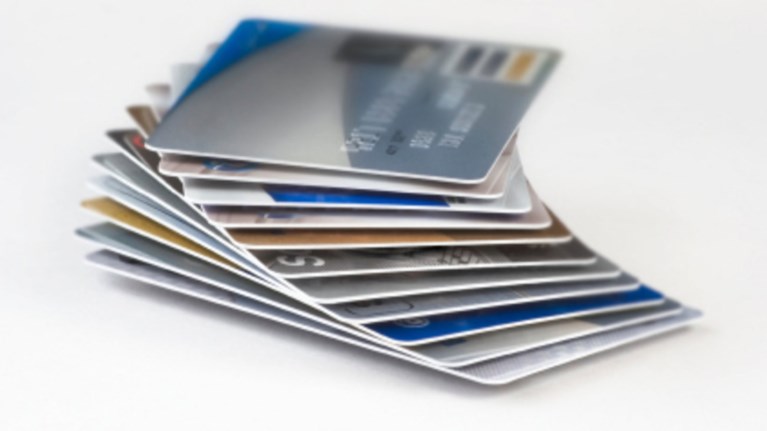 olo-to-kolpo-tou-drasti-me-tis-proplirwmenes-kartes