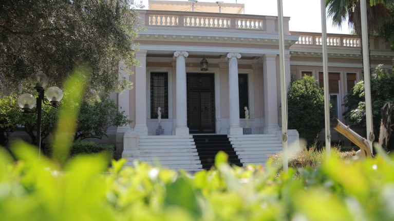 ta-anoixta-themata-oi-sugkliseis-kai-oi-diafwnies-sto-brussels-group