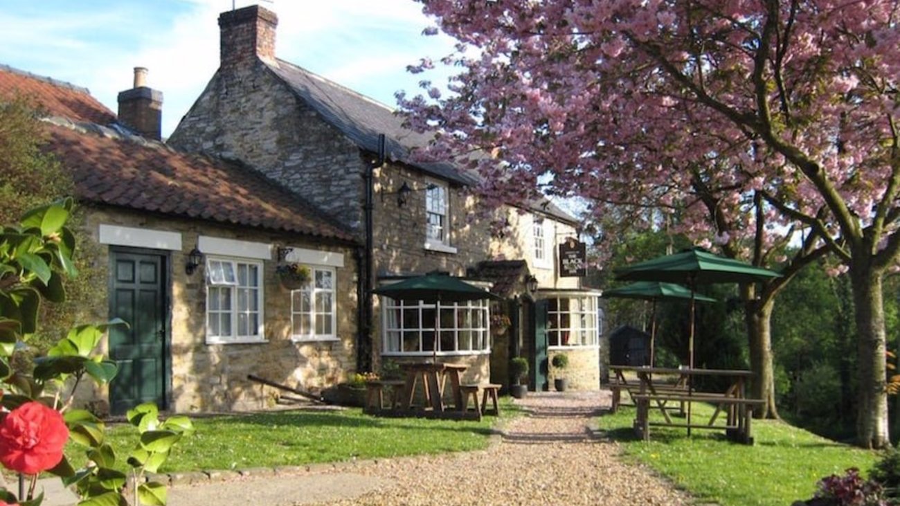 business-insider-ta-10-kalutera-estiatoria-tou-kosmou