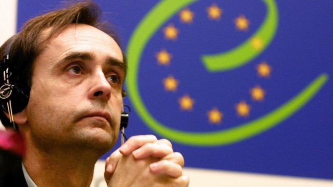 Ρομπέρ Μενάρ: Ο τροτσκιστής που έγινε ακροδεξιός