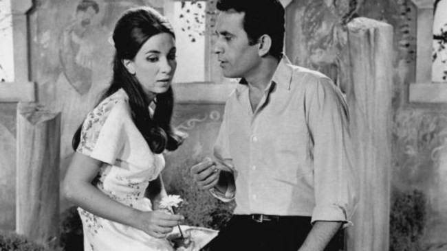 Ταπεινός, αλλά όχι καταφρονημένος: Ο Νίκος Ξανθόπουλος, το "παιδί του λαού" και η λαϊκή φωνή