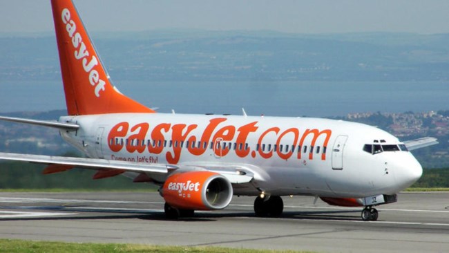 Τρόμος στον αέρα σε πτήση της easyjet προς Μάντσεστερ: Αναγκαστική προσγείωση στο Ελ. Βενιζέλος όταν κατέρρευσε ο πιλότος
