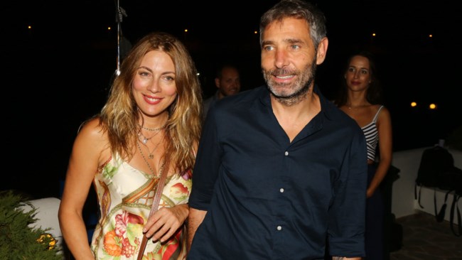 Φετίχ για Αθερίδη - Καρύδη μαύρα σεντόνια και ψέμα!