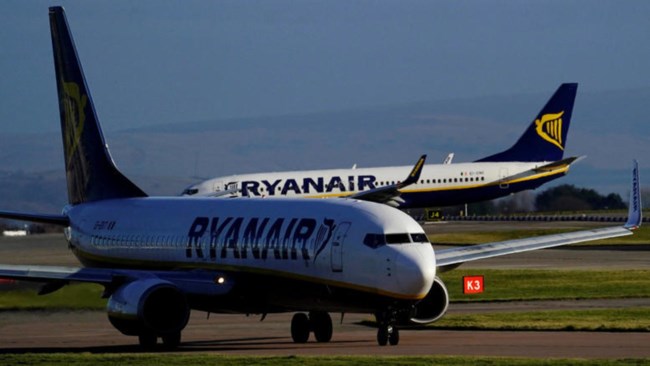 Aναγκαστική προσγείωση αεροσκάφους της Ryanair-33 στο νοσοκομείο