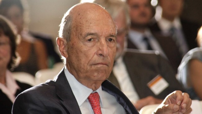 H πορεία του Κώστα Σημίτη
