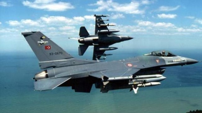 Τουρκικές προκλήσεις: Μπαράζ παραβιάσεων στο Αιγαίο και με κατασκοπευτικά αεροσκάφη - Εμπλοκές με ελληνικά μαχητικά