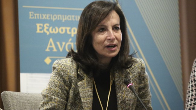 Η Αννα Διαμαντοπούλου συγχαίρει την υποψήφια Πρόεδρο Αικ. Σακελλαροπούλου