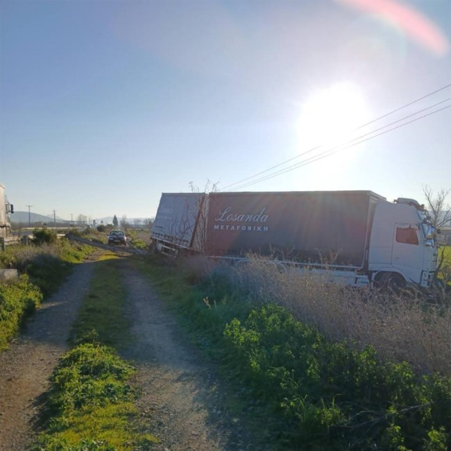 Τροχαίο με 41χρονο νεκρό σε παράκαμψη της Εθνικής Θήβας - Λιβαδειάς: Ηταν κλειστός ο δρόμος λόγω μπλόκων