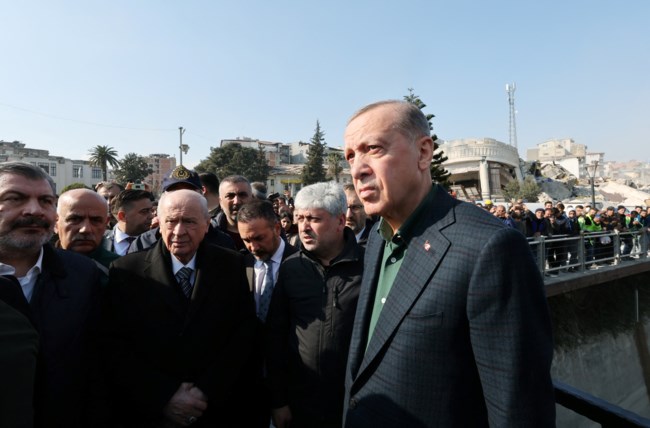 Τουρκία: "Συγγνώμη" Ερντογάν στους σεισμόπληκτους για την καθυστέρηση στις επιχειρήσεις διάσωσης και παροχής βοήθειας