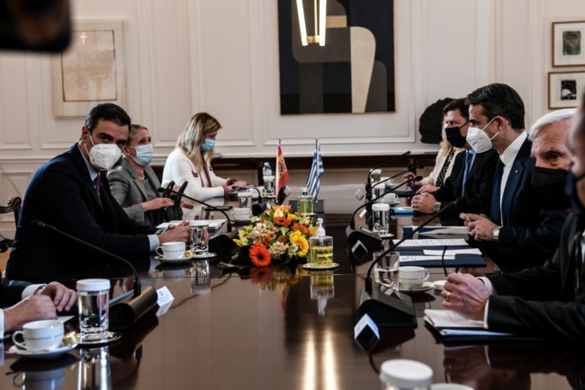 Κοινές δηλώσεις Μητσοτάκη – Σάντσεθ: Προτεραιότητα το Πράσινο Πιστοποιητικό