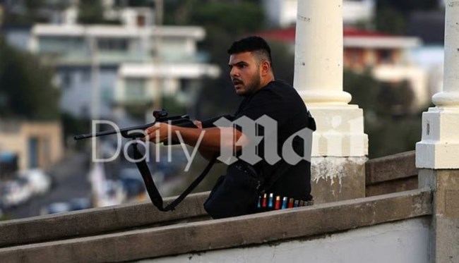 ΑΥΣΤΡΑΛΙΑ BONDI BEACH ΔΡΑΣΤΗΣ ΣΥΜΦΩΝΑ ΜΕ ΤΗ DAILY MAIL