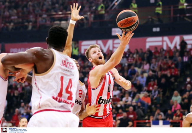 Ολυμπιακός – Μονακό 75-73: Τέταρτη σερί νίκη με ΜακΚίσικ και φουλ για τετράδα
