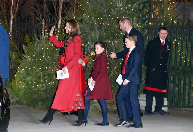 Πριγκίπισσα Κέιτ: Οικοδέσποινα στην ετήσια χριστουγεννιάτικη συναυλία  - Η συγκινητική χειρονομία της