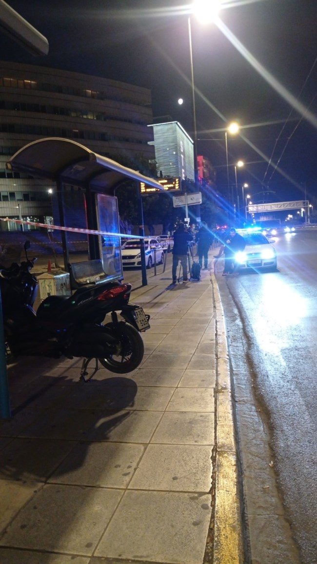 Κινητοποίηση στη Συγγρού για ύποπτο αντικείμενο στο κτίριο της Εθνικής Ασφαλιστικής