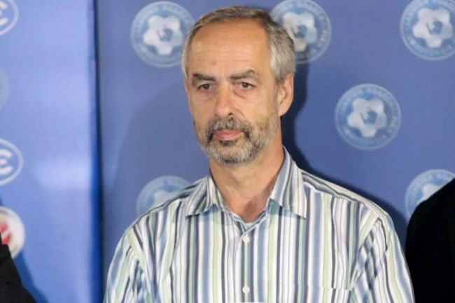 στρατος σεφτελης
