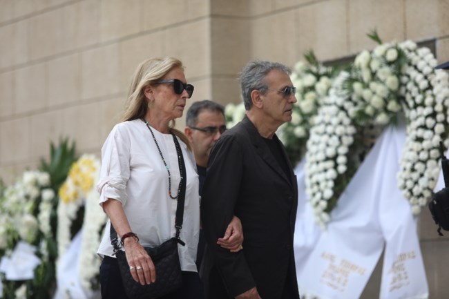 Γιώργος και Άννα Νταλάρα