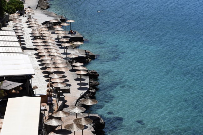 Καιρός: Ηλιοφάνεια, μικρή άνοδος της θερμοκρασίας και αφρικανική σκόνη την Τετάρτη