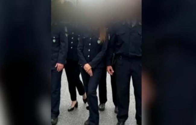 Κουσουλός για την "μπάρμπι" αστυνομικό: Με αναρρωτικές πήγαινε στο Ντουμπάι - Τα πάρτι στη Μύκονο και ο Ιταλός καναλάρχης