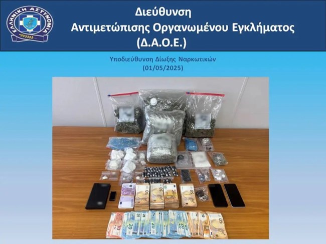 Συνελήφθη 30χρονος που πουλούσε burgers με… συνοδευτικό ναρκωτικά στου Ζωγράφου