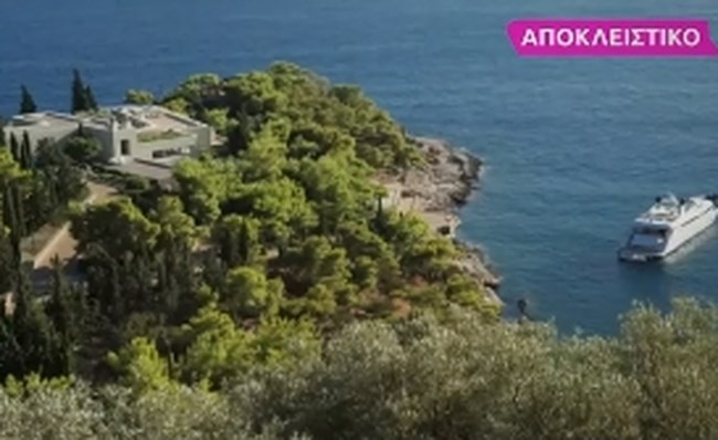 Παύλος - Μαρί Σαντάλ: Αυτό το "παλάτι" θέλουν να αγοράσουν στις Σπέτσες - Τη βίλα Κουτσολιούτσου αξίας 15 εκατ. ευρώ