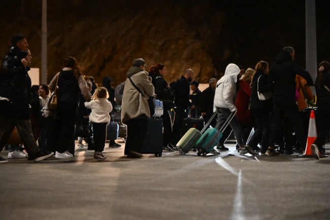 ΛΙΜΑΝΙ ΣΑΝΤΟΡΙΝΗ