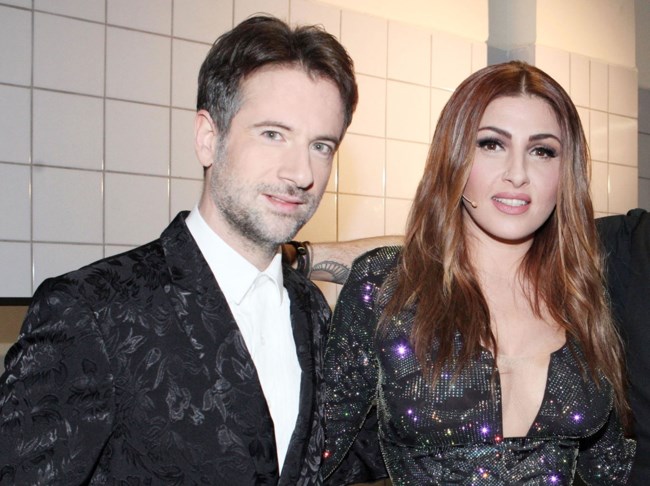 Έλενα Παπαρίζου: Αυτός θα την αντικαταστήσει στο Voice όσο αναρρώνει