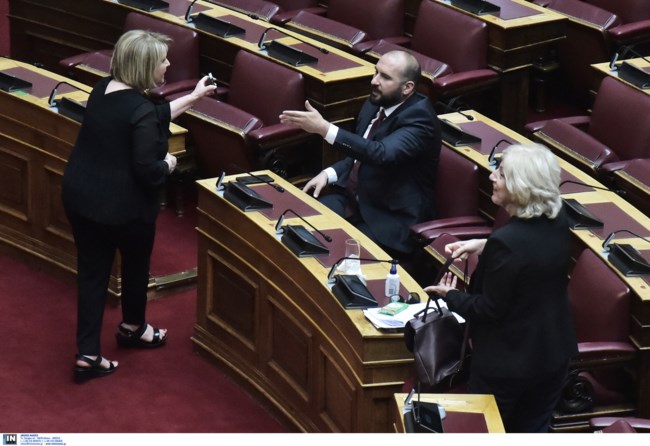 Βούλτεψη - Τζανακόπουλος - καβγάς