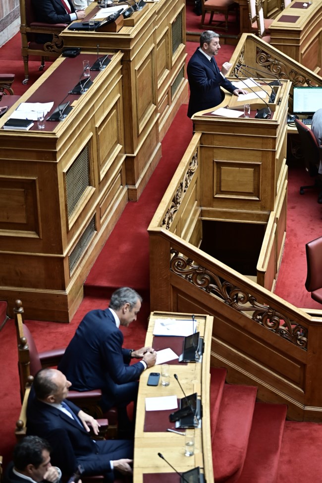 ΝΙΚΟΣ ΑΝΔΡΟΥΛΑΚΗΣ