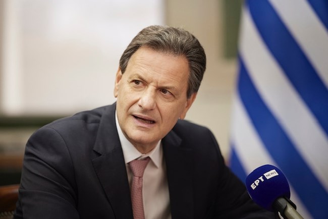 Σκυλακάκης για αφιέρωμα