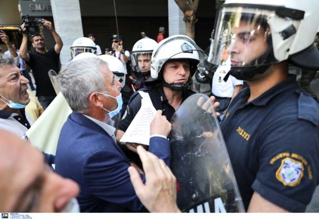 Πρώτη δίωξη με τον νέο νόμο για τις πορείες: Δικογραφία σε βάρος του προέδρου της ΠΟΕΔΗΝ Μ. Γιαννάκου για απείθεια