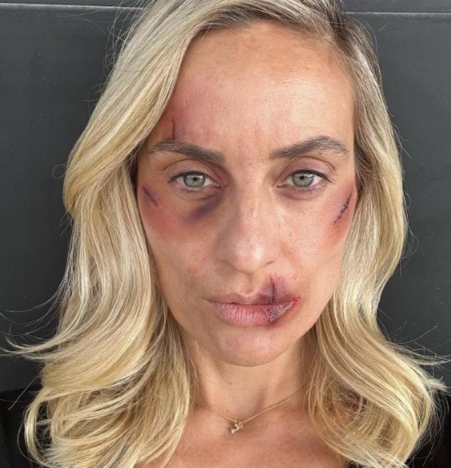 ΕΛΕΟΝΩΡΑ ΜΕΛΕΤΗ