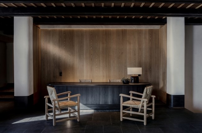 Ο κορυφαίος Έλληνας interior designer