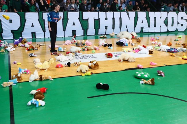 ΠΑΝΑΘΗΝΑΙΚΟΣ ΚΟΥΚΛΑΚΙΑ ΧΑΜΟΓΕΛΟ ΤΟΥ ΠΑΙΔΙΟΥ