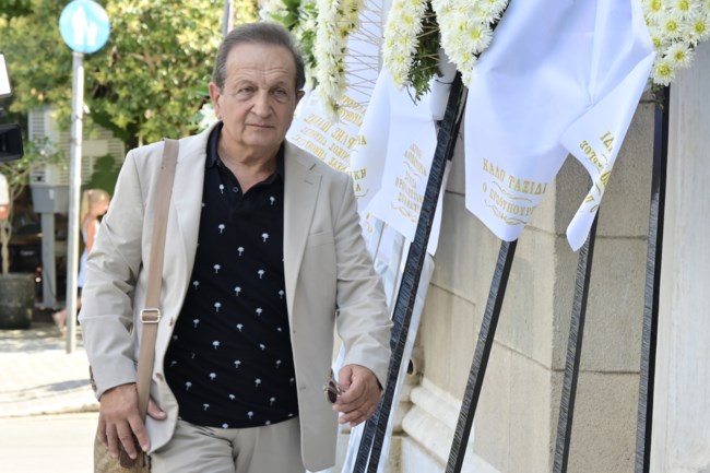 μπιμπιλασ κηδεια