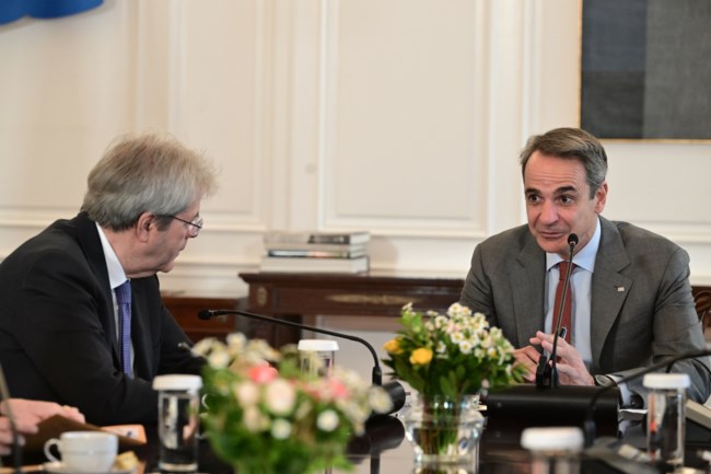 Επαινοι Τζεντιλόνι σε Μητσοτάκη: Η Ελλάδα έχει ανάπτυξη 2%, ενώ η Ευρώπη 0% - "Πολύ σημαντικός ο ρόλος σας"