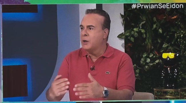 Φόρεσε βέρα στο δεξί ως σεβαλιέ ο Φώτης Σεργουλόπουλος: Η πρώτη εμφάνιση μετά τον γάμο του