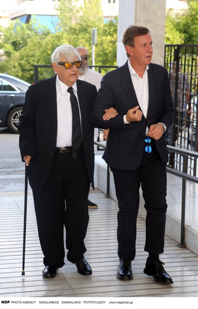 βουρκαης