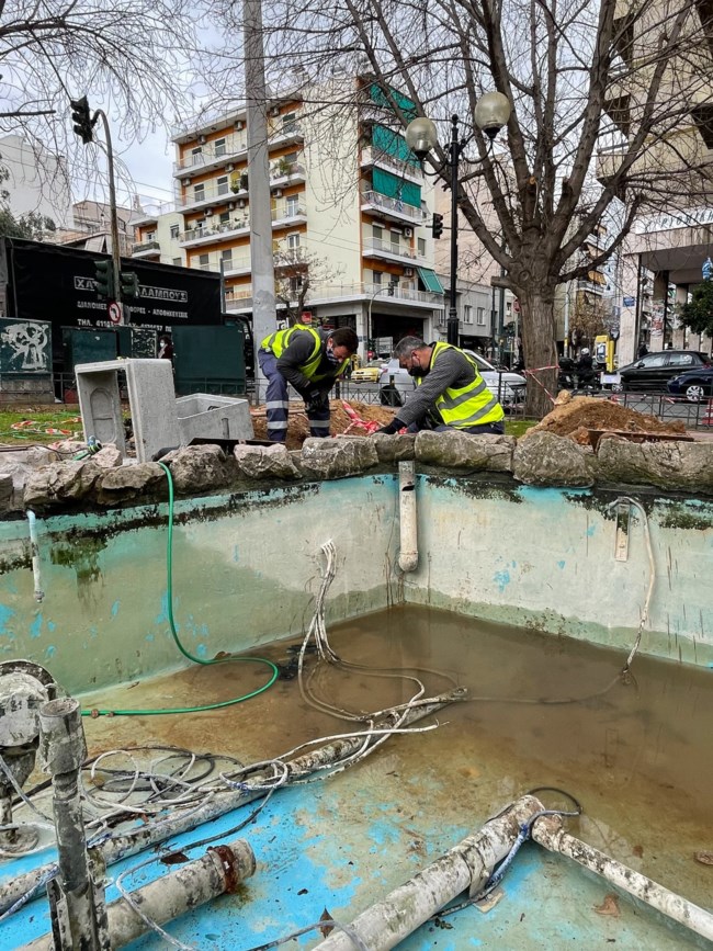 "Μεταμορφώθηκαν" τα πρώτα 20 σιντριβάνια της πόλης από τον Δήμο Αθηναίων [Εικόνες]
