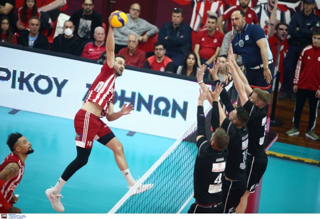 Ολυμπιακός-ΠΑΟΚ 3-2: "Εφτάψυχοι" Πειραιώτες, επέστρεψαν από το 0-2 και έχουν match point τίτλου
