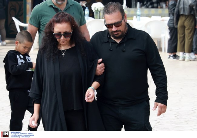 Κυριακή Γρίβα: Ξέσπασε ο πατέρας της σε αστυνομικό - "Αυτό δεν είναι αστυνομικό τμήμα, είναι καφενείο"