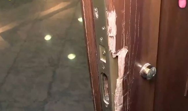 Πώς οι διαρρήκτες μπήκαν ανενόχλητοι σε δύο υπουργεία και έκλεψαν δεκάδες λάπτοπ - Σοβαρά ερωτήματα για τα μέτρα ασφαλείας