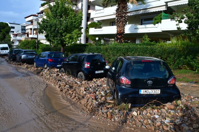 γλυφαδα πλημμυρα