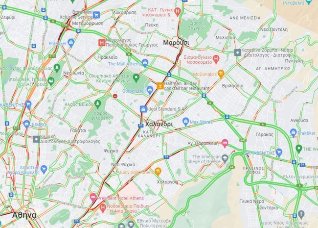 Τροχαίο στην Κηφισίας: Τεράστιο μποτιλιάρισμα από το Μαρούσι μέχρι το Ψυχικό