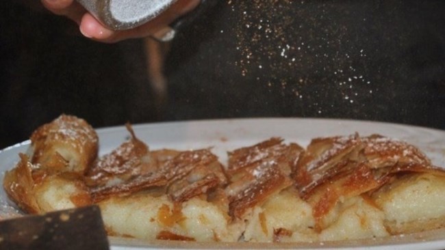 bugatsa
