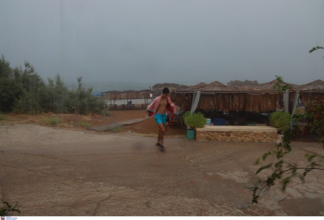 καλοκαιρι βροχη