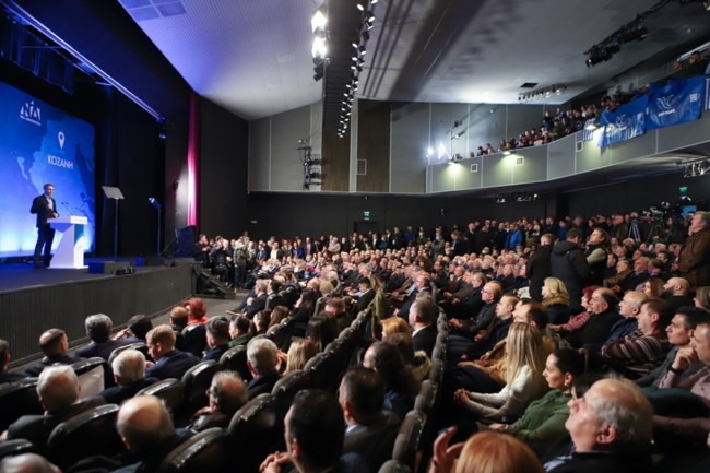 Μητσοτάκης: Έκτακτη ενίσχυση στους αδικημένους συνταξιούχους - 100 ευρώ τον μήνα σε όσους περιμένουν επικουρική